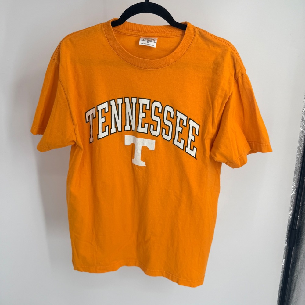 The Cotton Exchange Tennessee Volunteers Orange Graphic T-Shirt Mens Medium